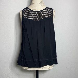 ON Eyelet Detailed Top